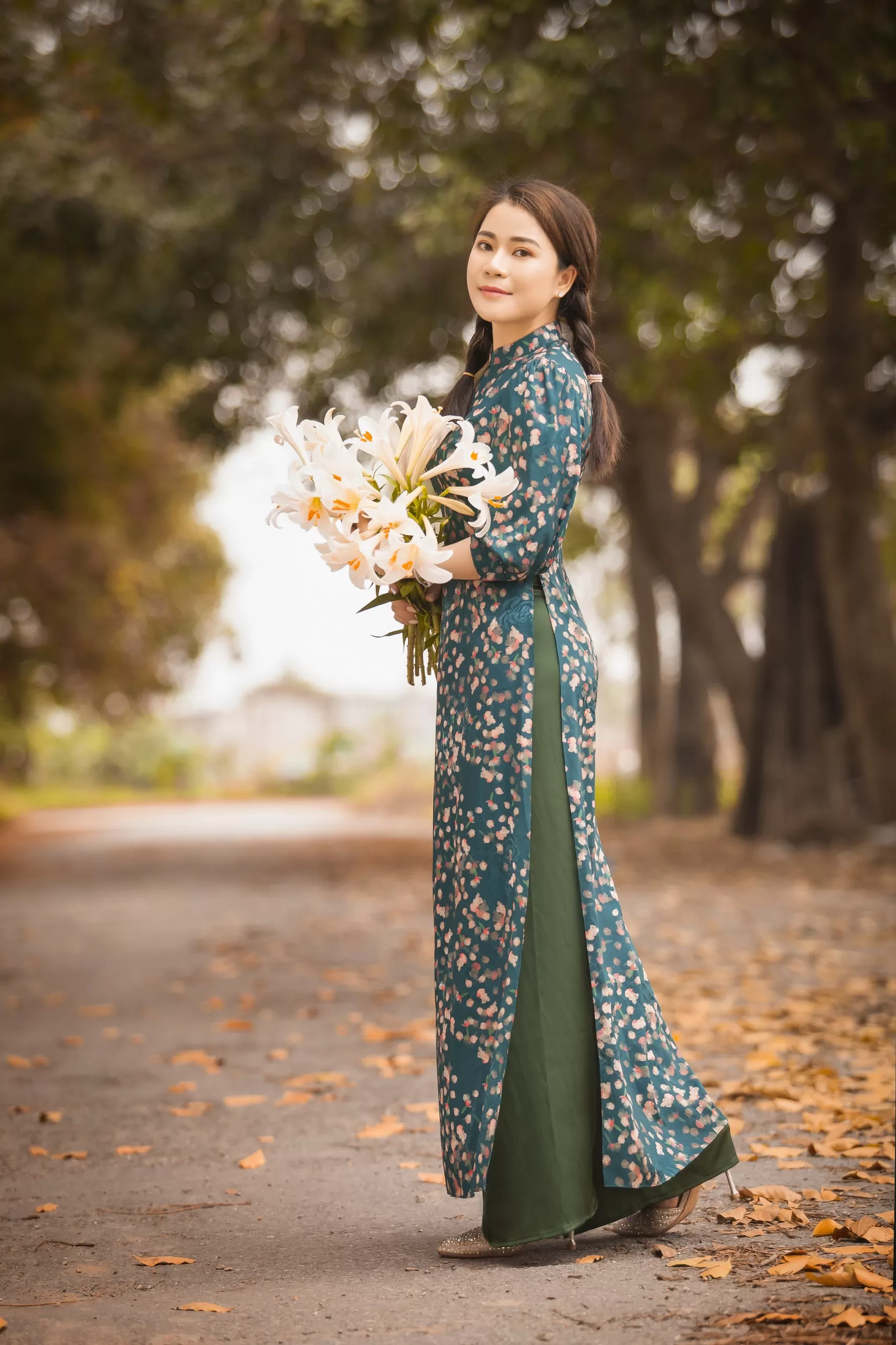BỞI VÌ … EM YÊU ANH